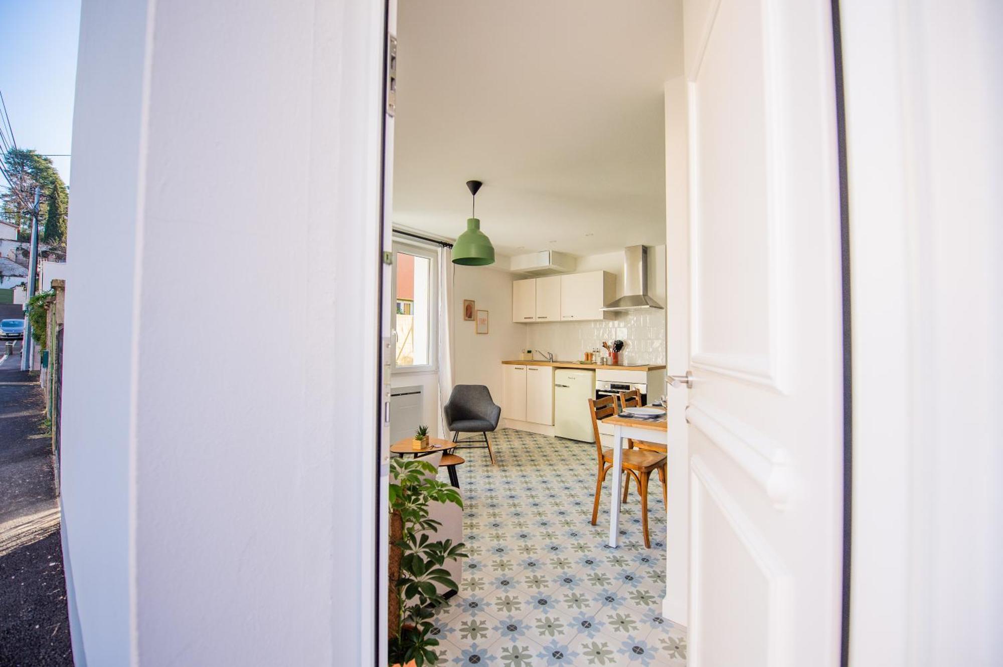 Casita - Comme Une Petite Maison - Parking Gratuit Valence  Bagian luar foto